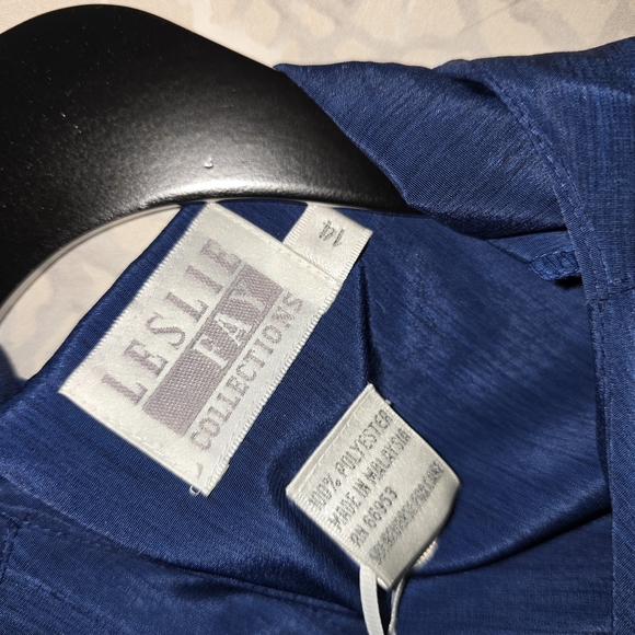 VINTAGE DRESS - Picture 5 of 6